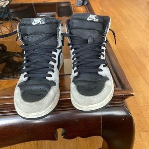 Jordan 1 shadow 2.0 used